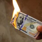 ¿Cómo cuidar las salidas de dinero?